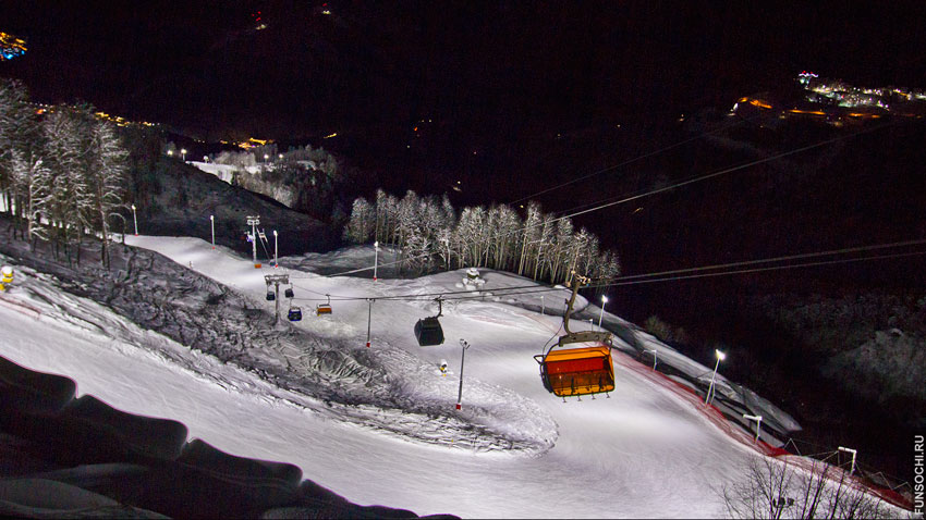 Вечернее катание на курорте ГТЦ Газпром, склон Альпика